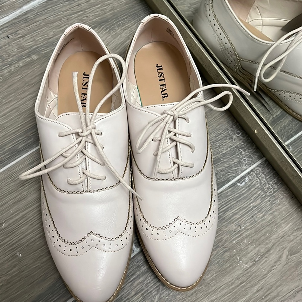Cream Oxford Shoes